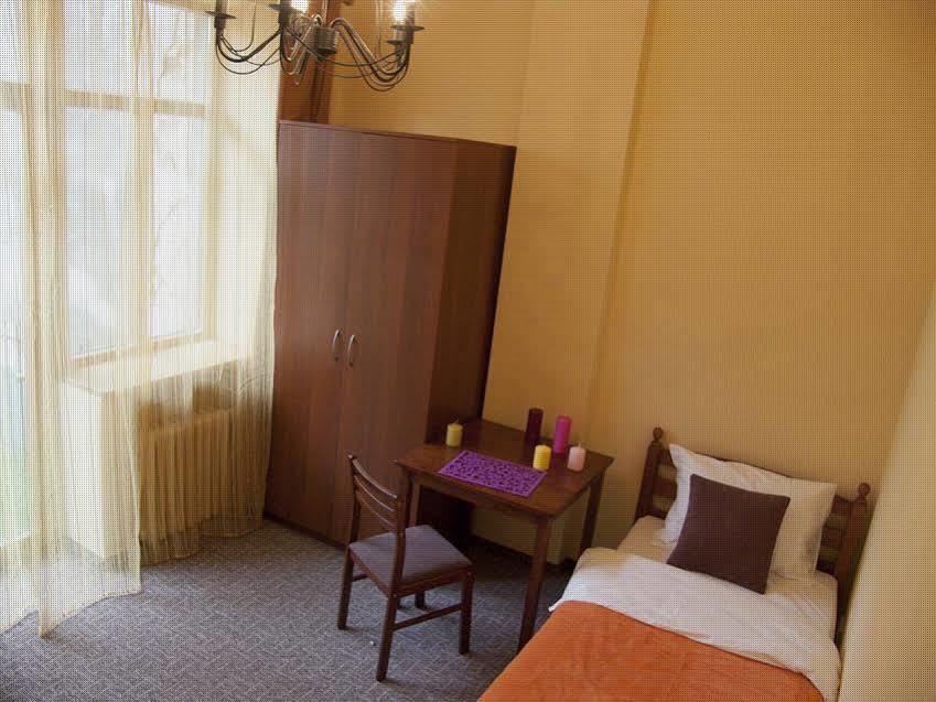 Hostel Lux Kaunas Kültér fotó