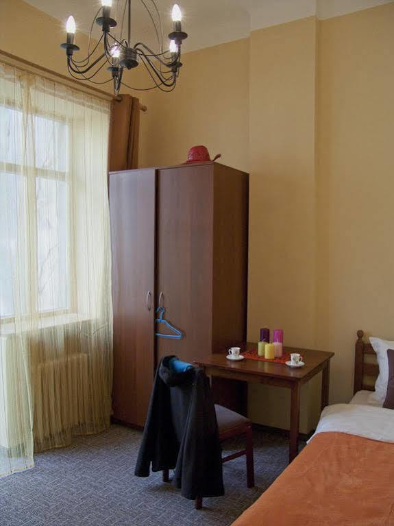 Hostel Lux Kaunas Kültér fotó